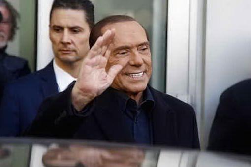 Ansia per la salute di Berlusconi: &quot;È affaticato&quot;