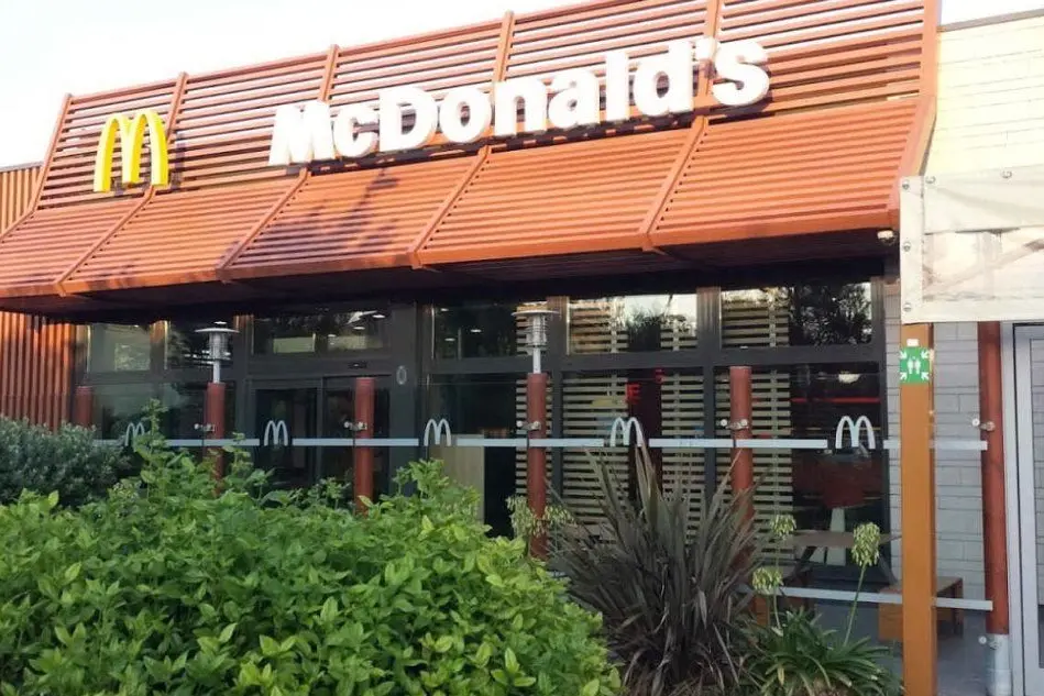 Il ristorante McDonald's di Quartu (foto Google Maps)
