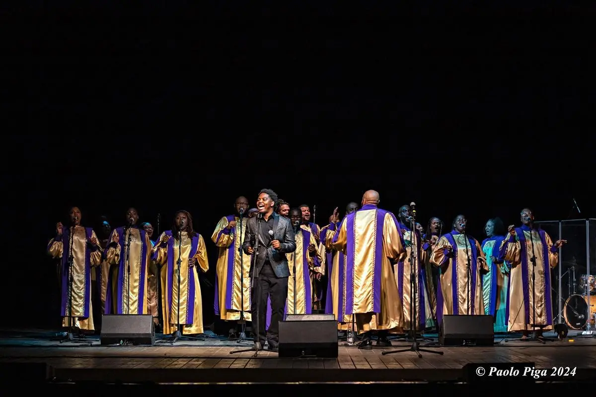 Il Benedict Gospel Choir al Teatro Massimo di Cagliari (foto Paolo Piga)