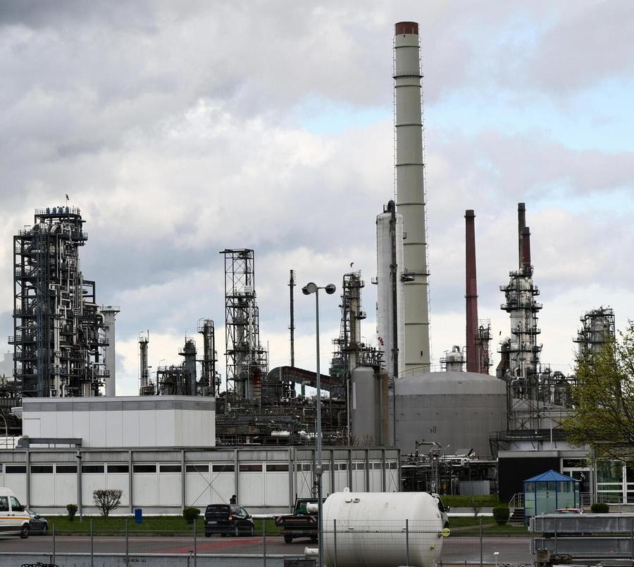 Colpite due petroliere iraniane Ira di Teheran, minaccia Usa