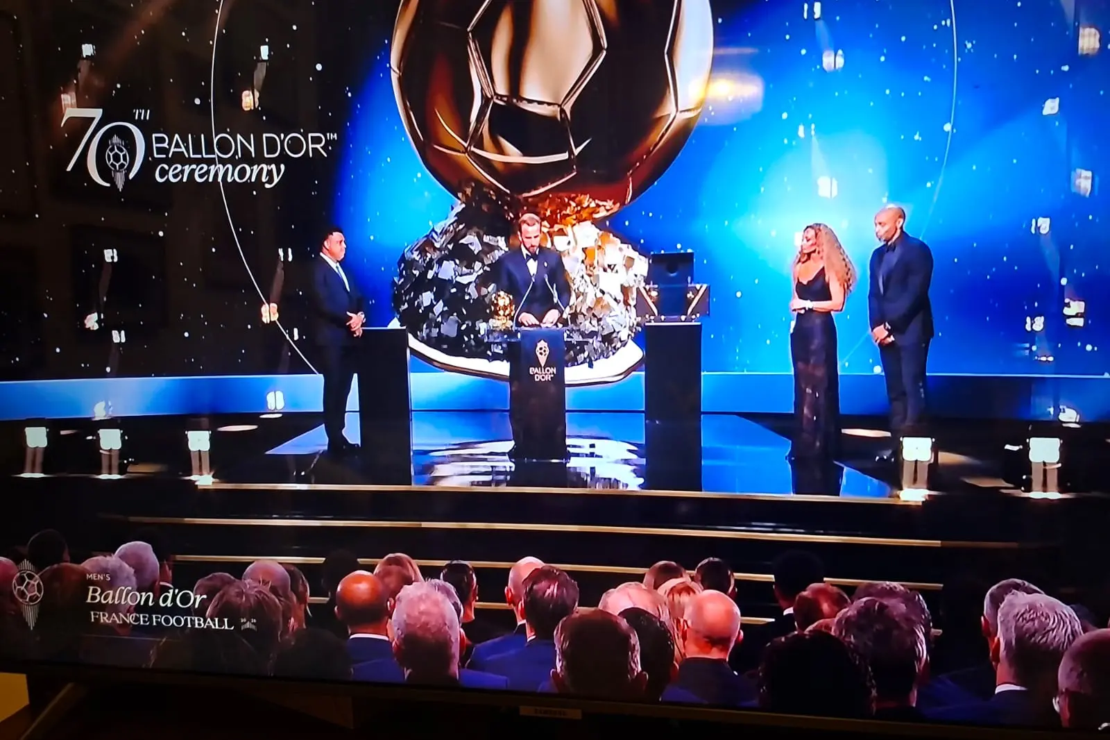 Pallone d'Oro 2026, vince Harry Kane