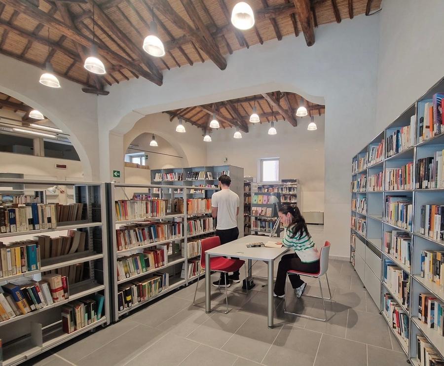 Nuovi spazi e arredi nelle biblioteche