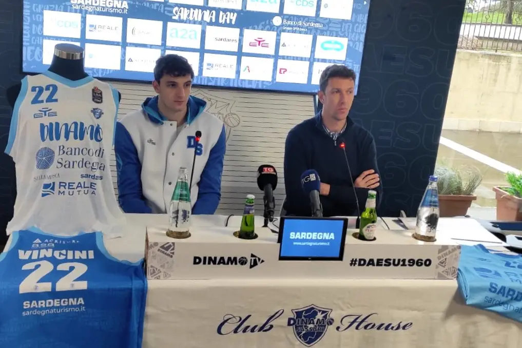 Il centro Vincini e il dg Devecchi (foto G. Marras)