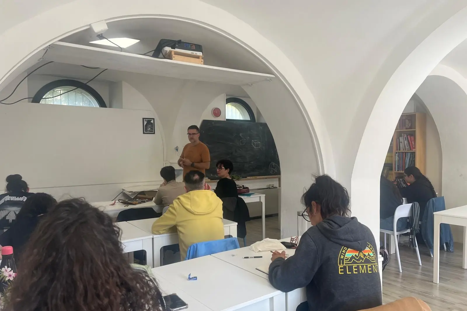 Studenti all'Accademia d'Arte del Lazzaretto di Cagliari