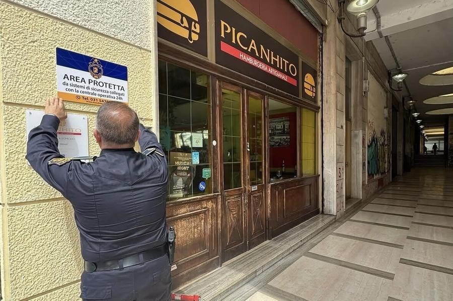 Vigilantes 24 ore su 24 alle Gallerie Ormus A pagare è il ristoratore: «Tuteliamo i clienti»