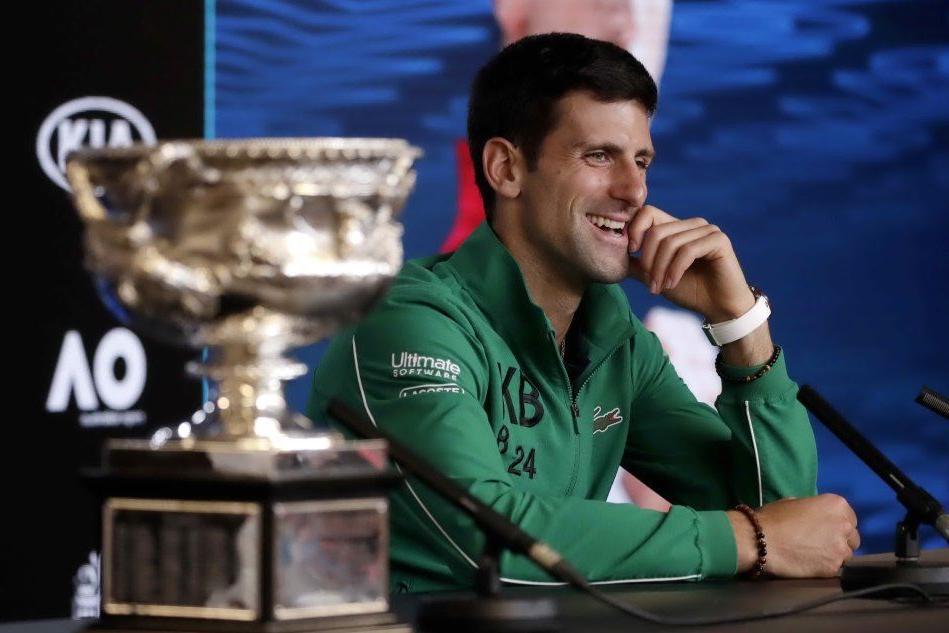 Australian Open: trionfa Djokovic, Thiem ko in cinque set VIDEO