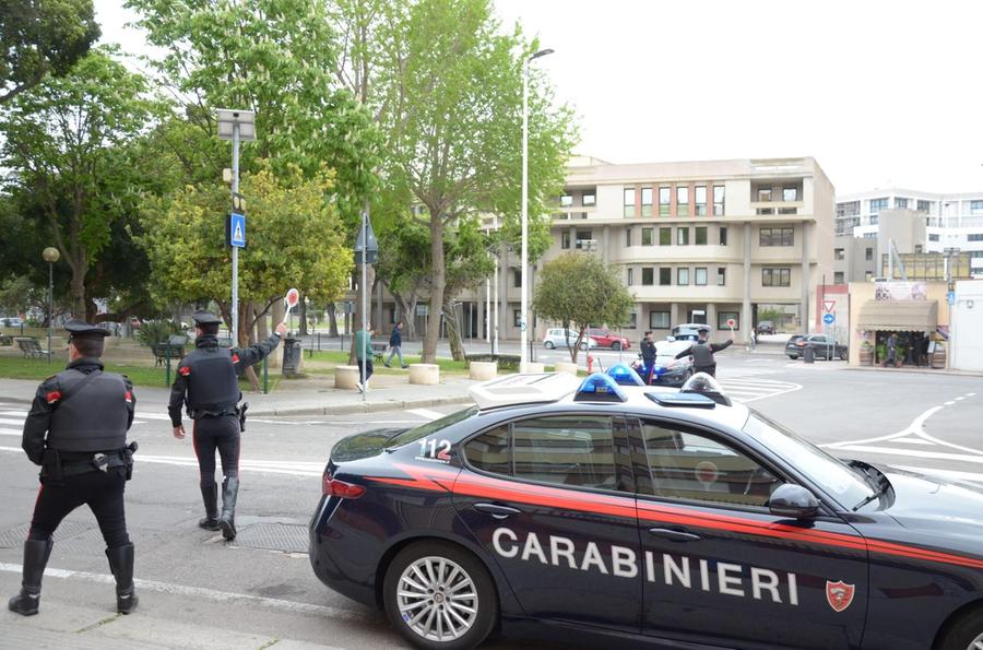 Portoscuso, alla guida con un tasso alcolemico da record: pa