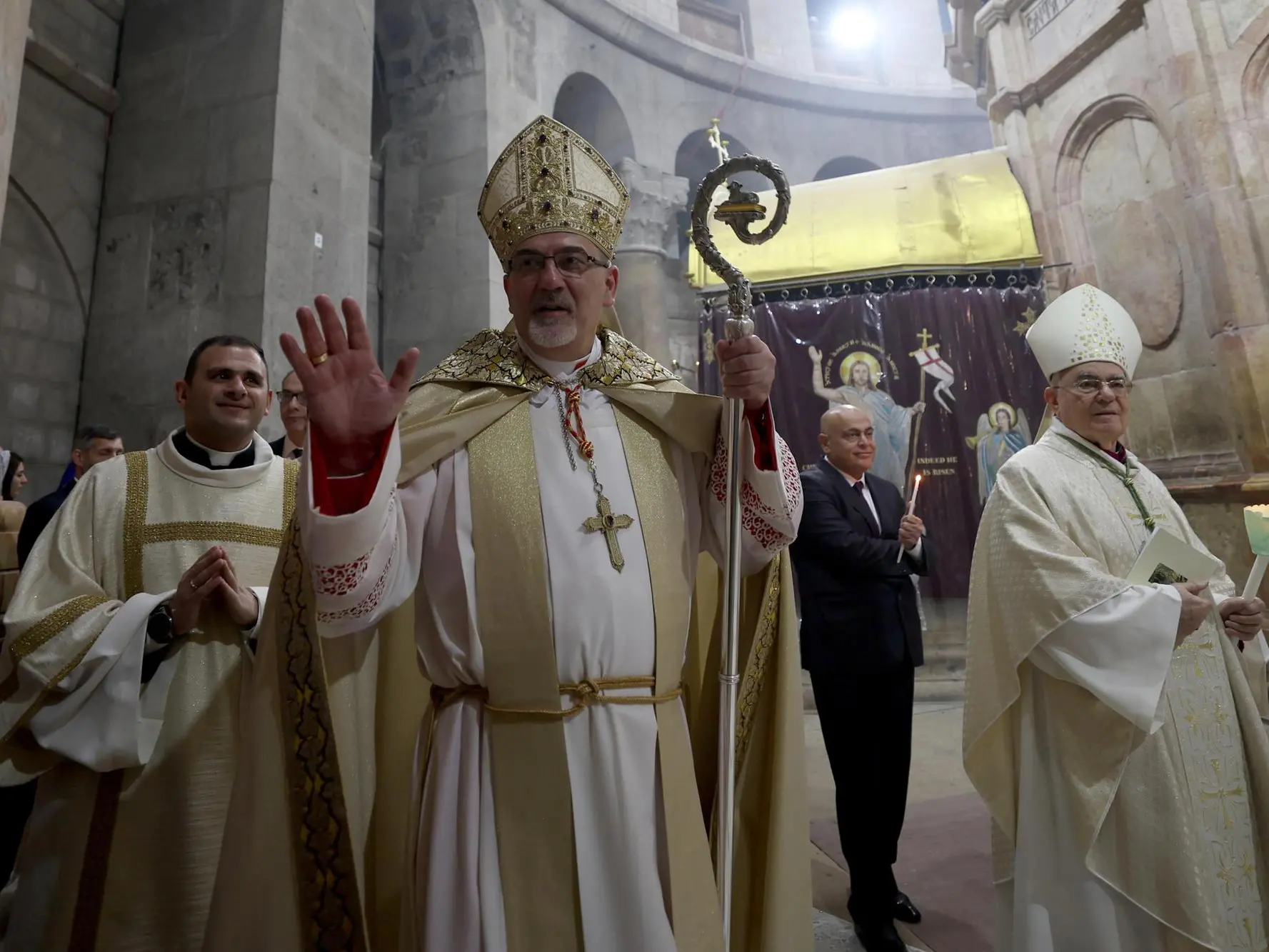 Израильская полиция не позволила кардиналу Пиццабалле войти в Храм Гроба Господня. Патриархат назвал это «актом беспрецедентной серьезности». Pierbattista Pizzaballa, Patriarca Latino di Gerusalemme (foto Ansa/Epa)