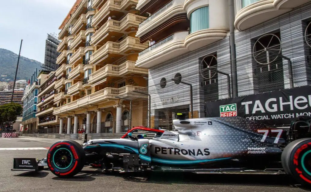 In seconda posizione l'altra Mercedes di Valtteri Bottas