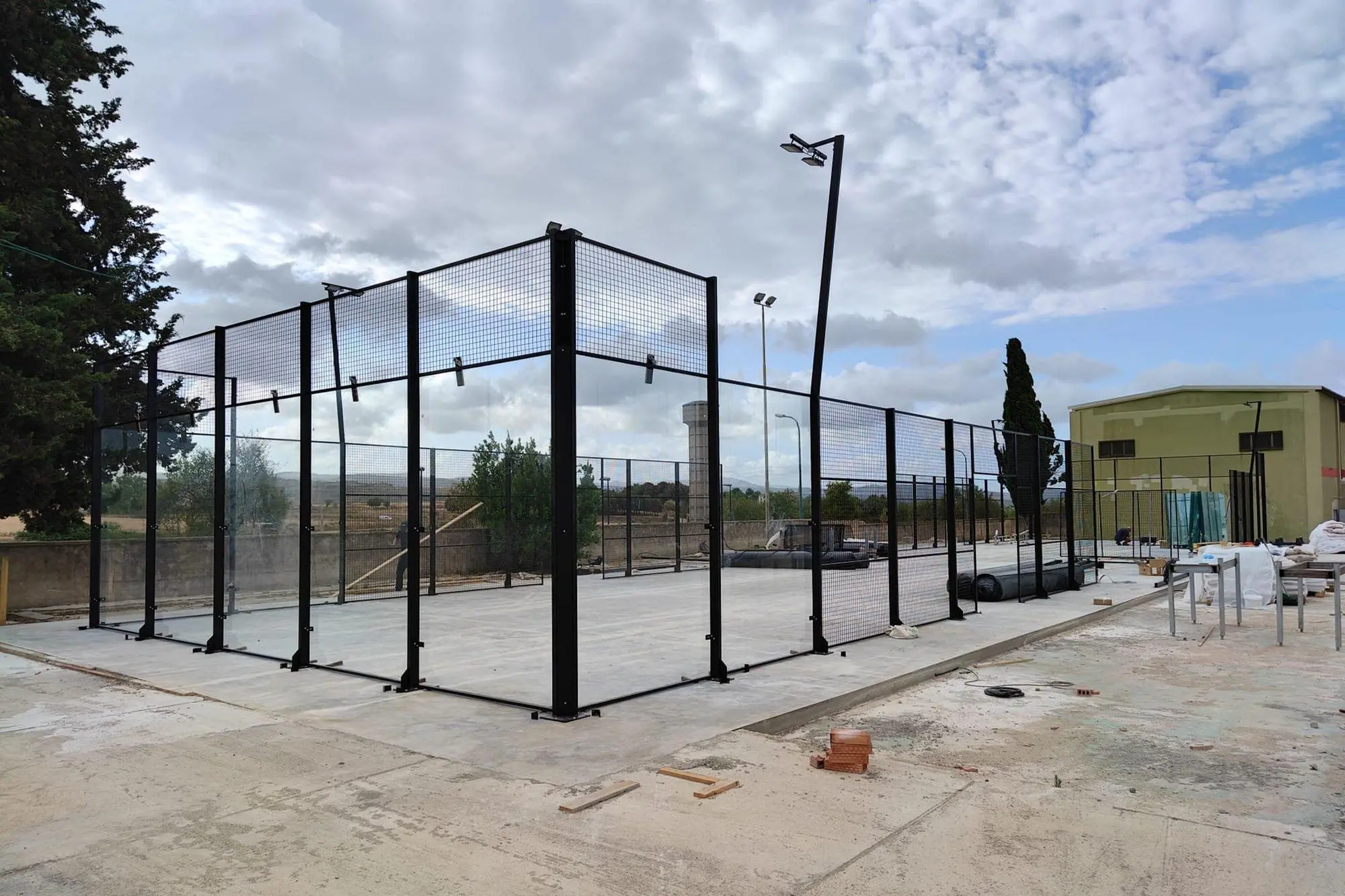 Un campo da padel (foto Sirigu)