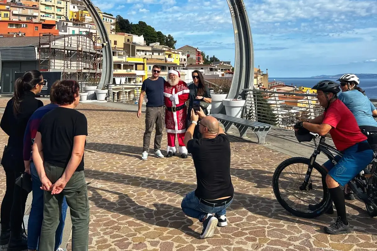 L'arrivo di Babbo Natale a Castelsardo (?(foto concessa)