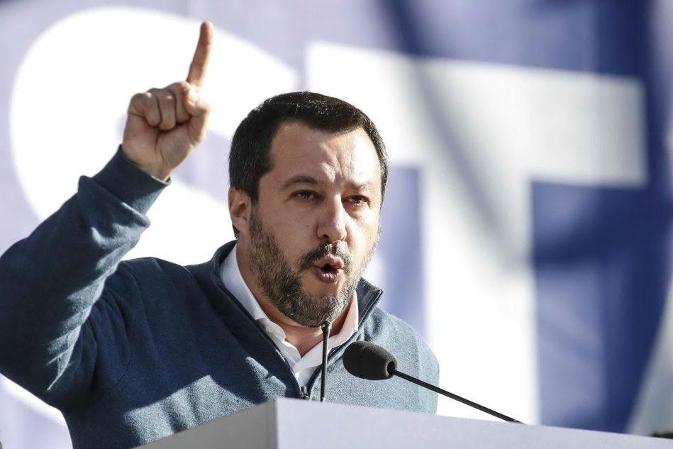 Salvini: &quot;Favorevole a un referendum sulla Tav, io sono per il sì&quot;