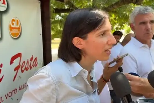 Schlein: Italia ha molte priorità, destra vuol farci parlare d'altro