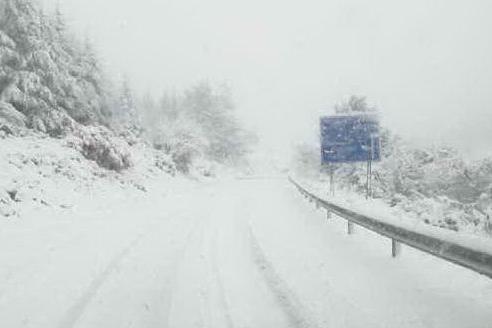 Nevica in Barbagia, strade in tilt.La rabbia del sindaco di Desulo