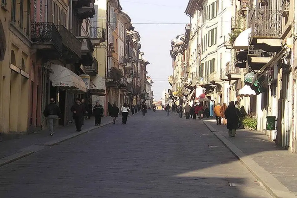 Pavia (Wikipedia)
