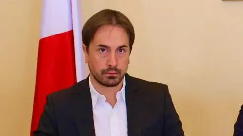 https://immagini.unionesarda.it/version/c:NmYzNDUyYjMtYmQzMi00:MjllOWJmOWYtMGMyNy00/image.webp?f=16:9