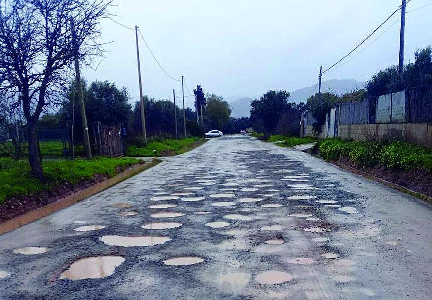 «Le strade? Ridotte a pantani»