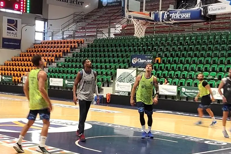 Basket, la Dinamo ritrova Jeff Brooks Jeff Brooks ha ripreso ad allenarsi (foto G. Marras)
