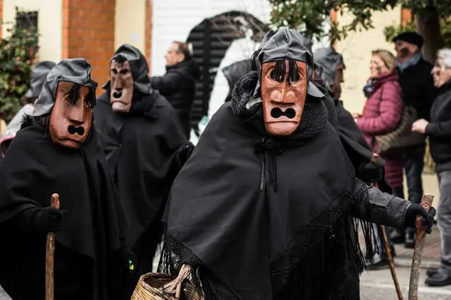 Carrasegare di Macomer con Donna Zenobia (foto Oggianu)