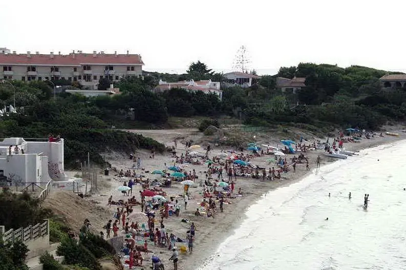 La spiaggia di Sottotorre - Foto Mundula