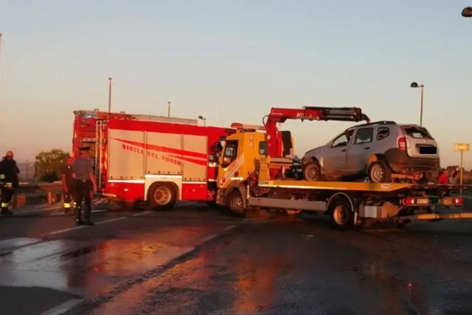L'auto incidentata (L'Unione Sarda - Pala)