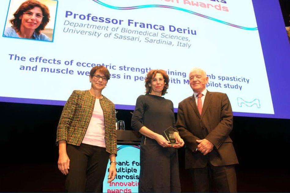La premiazione a Berlino della professoressa Franca Deriu (ufficio stampa Merck)