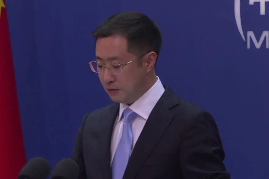Iran, Cina agli Usa: sanzioni illegali, difenderemo i nostri interessi
