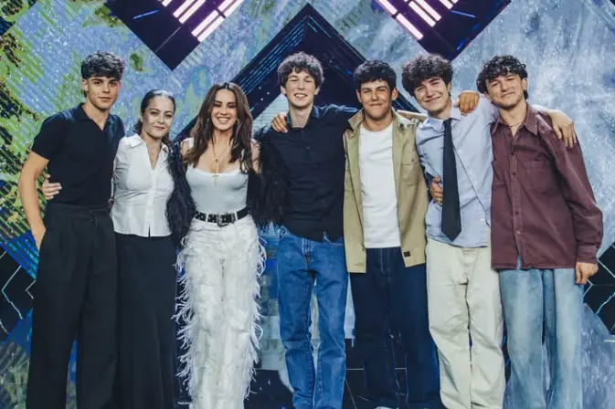 I Mad-Dog con Paola Iezzi, Manuel Gargano e Camilla Guerini (foto Sky)