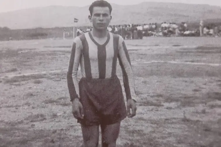 Giovannino Farina da calciatore (foto concessa dalla famiglia)