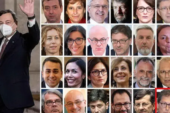 Draghi e i ministri del suo governo (Ansa)