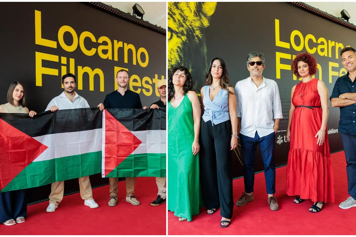 I quattro registi e lo staff di produzione sul red carpet di Locarno