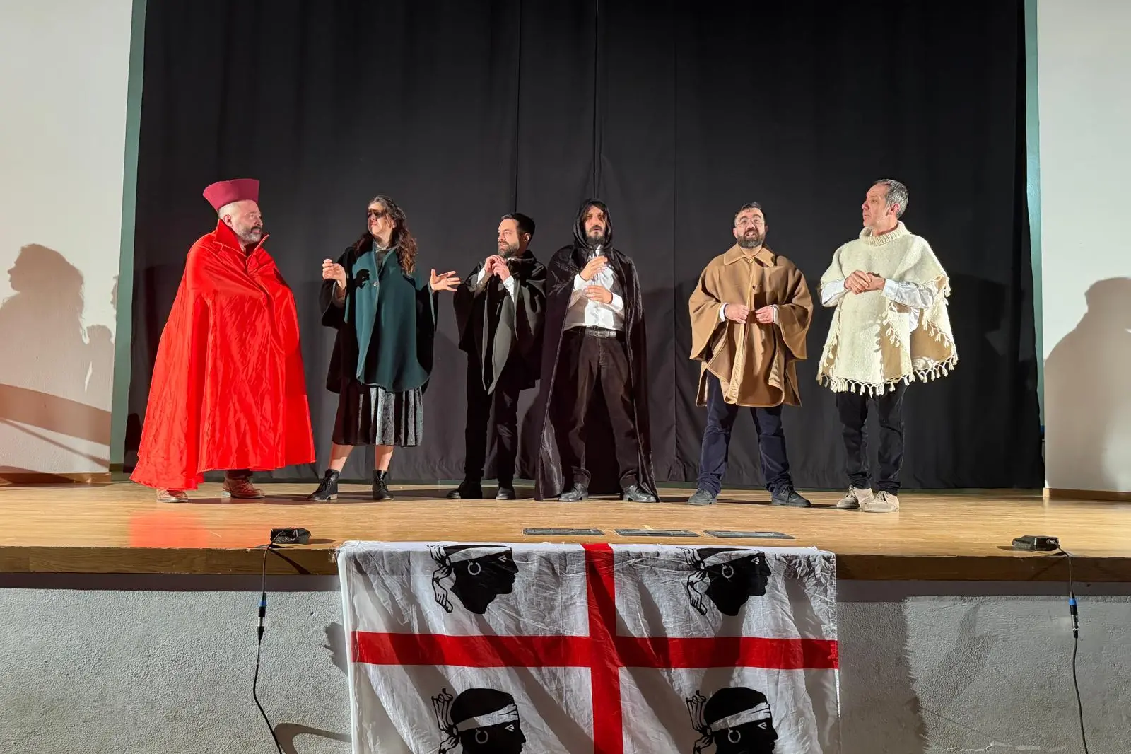 Una scena della rappresentazione teatrale (foto ufficio stampa)