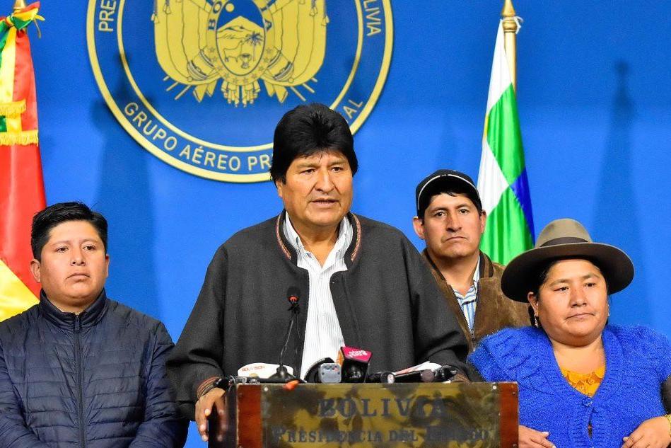 Bolivia nel caos: Evo Morales si dimette