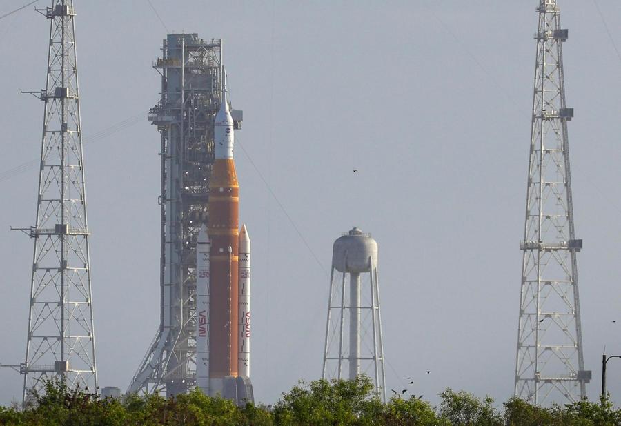 Artemis II, conto alla rovescia al Kennedy Space Center per il lancio verso la Luna: meteo “sorvegliato speciale”