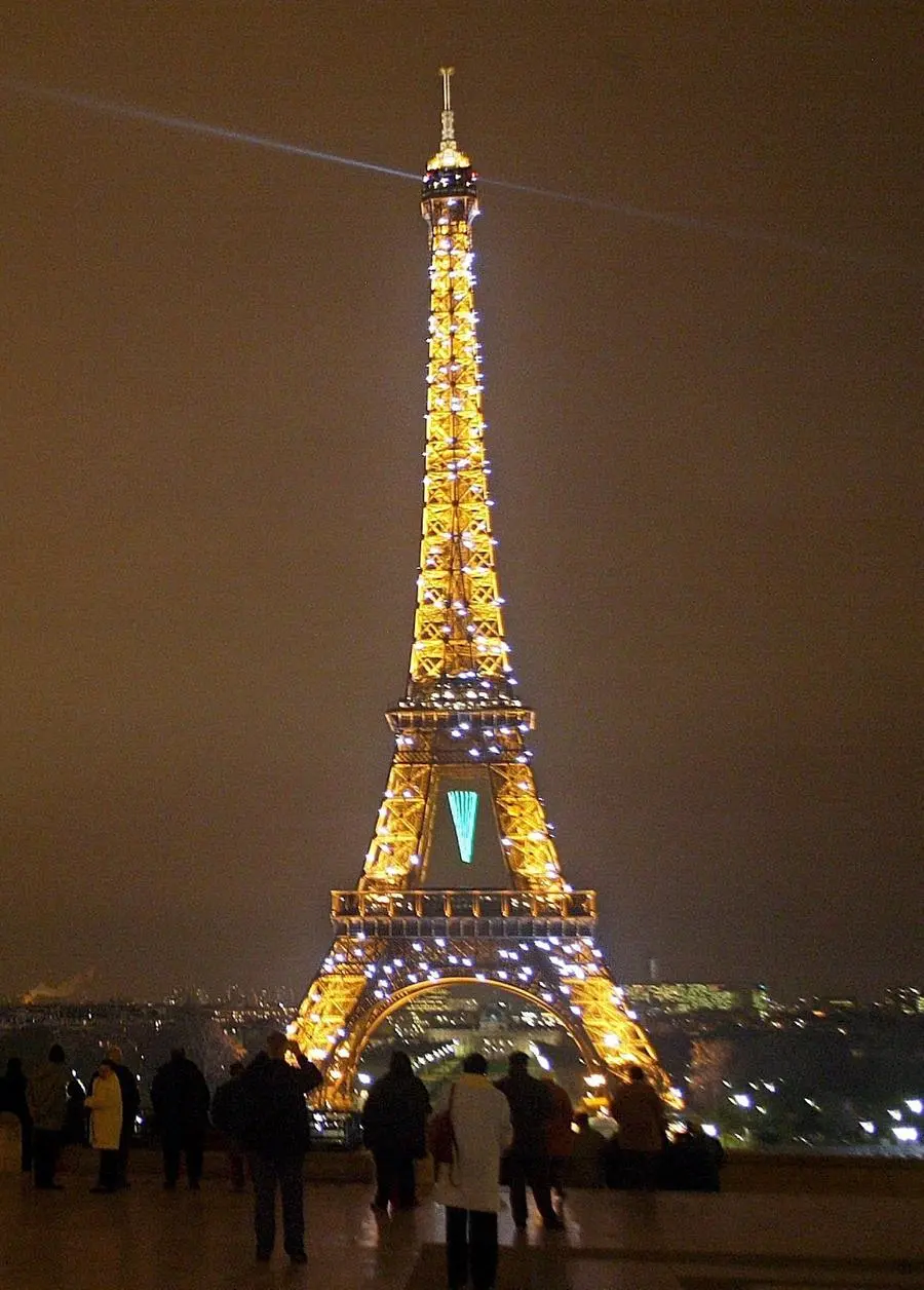 La Tour Eiffel (foto Ansa)