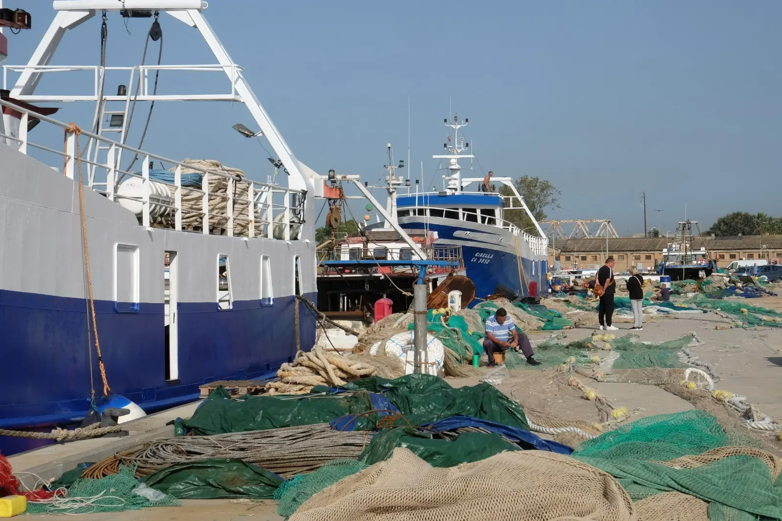 Cagliari, i pescherecci restano in porto (Foto Andrea Piras)