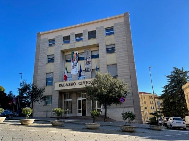 Scossone nell’opposizione a Nuoro: Maura Chessa lascia Azione e passa a Italia Viva