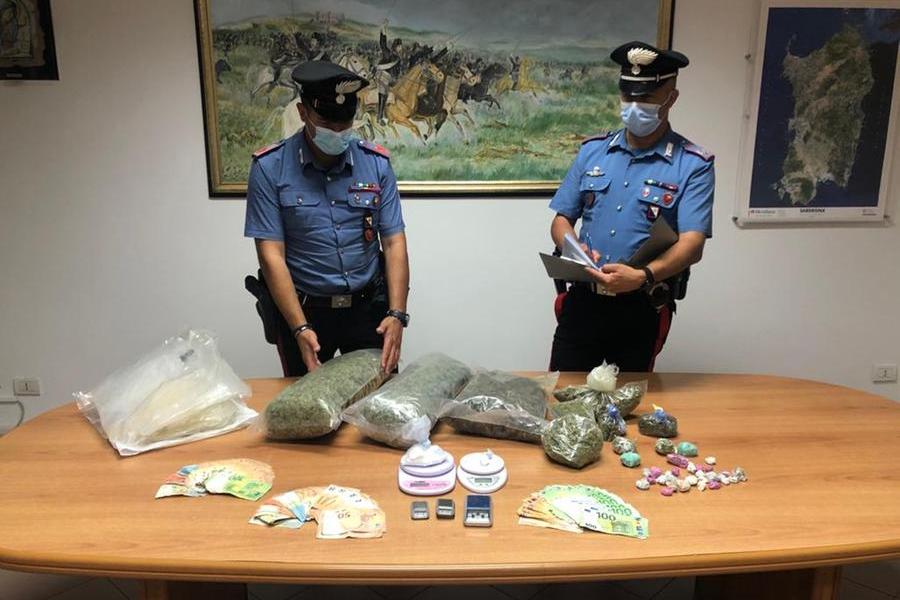 Marijuana, cocaina e 7mila euro in contanti: arrestato a Olbia