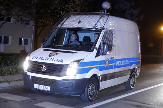 Un mezzo della polizia croata (Ansa - Epa)