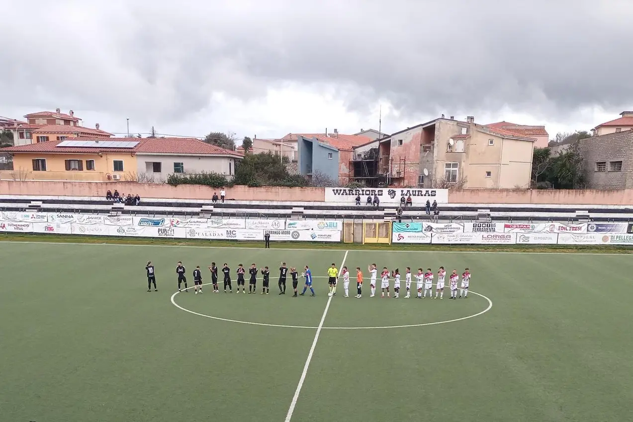 Lauras e Monte Alma, prima del fischio d'inizio (foto G. Pischedda)