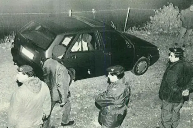 L'auto
 di Paolo Ruiu
 dopo
 il sequestro (Archivio L'Unione Sarda)