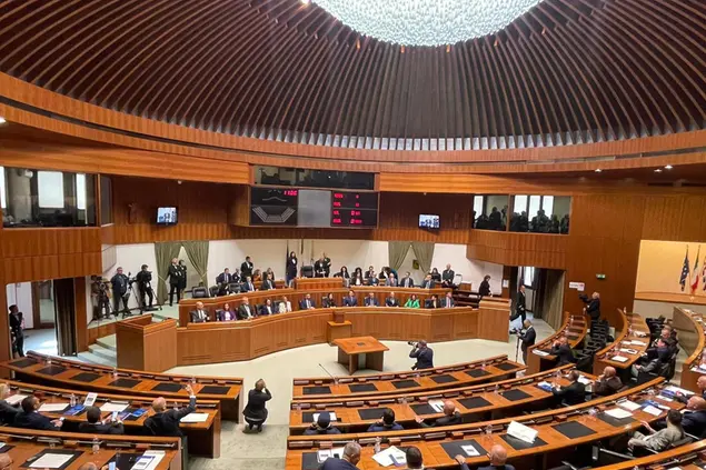L'aula del consiglio regionale (foto Ansa)