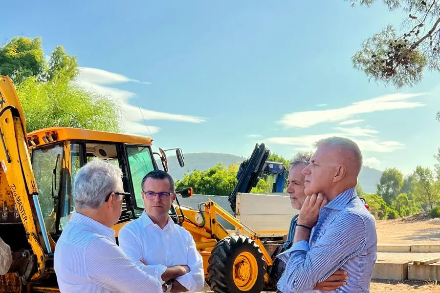 Il sindaco e gli assessori (foto Fiori)