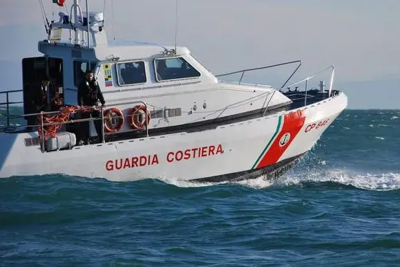 Una motovedetta della Guardia costiera