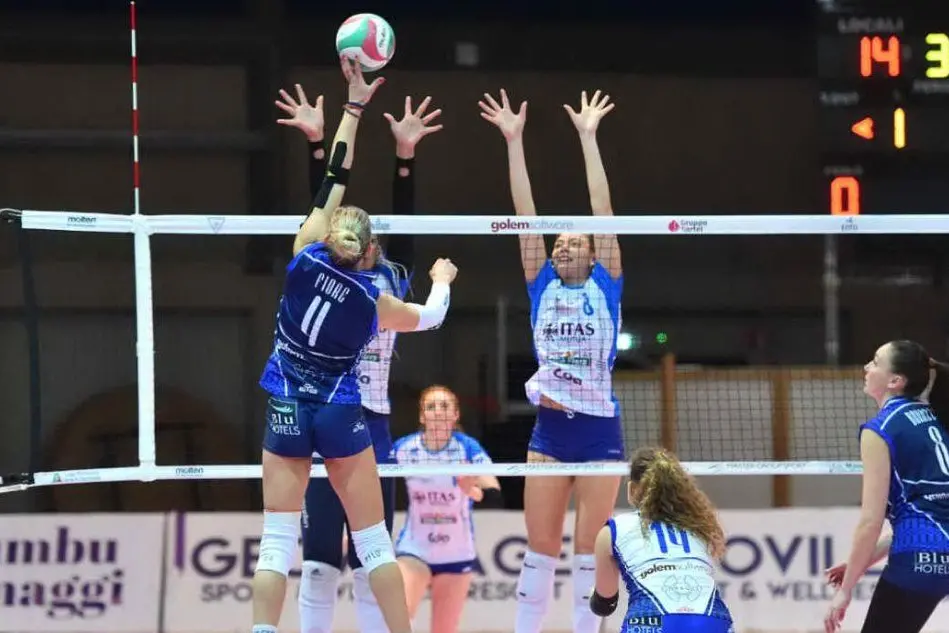 Un'azione del match (foto Hermaea)