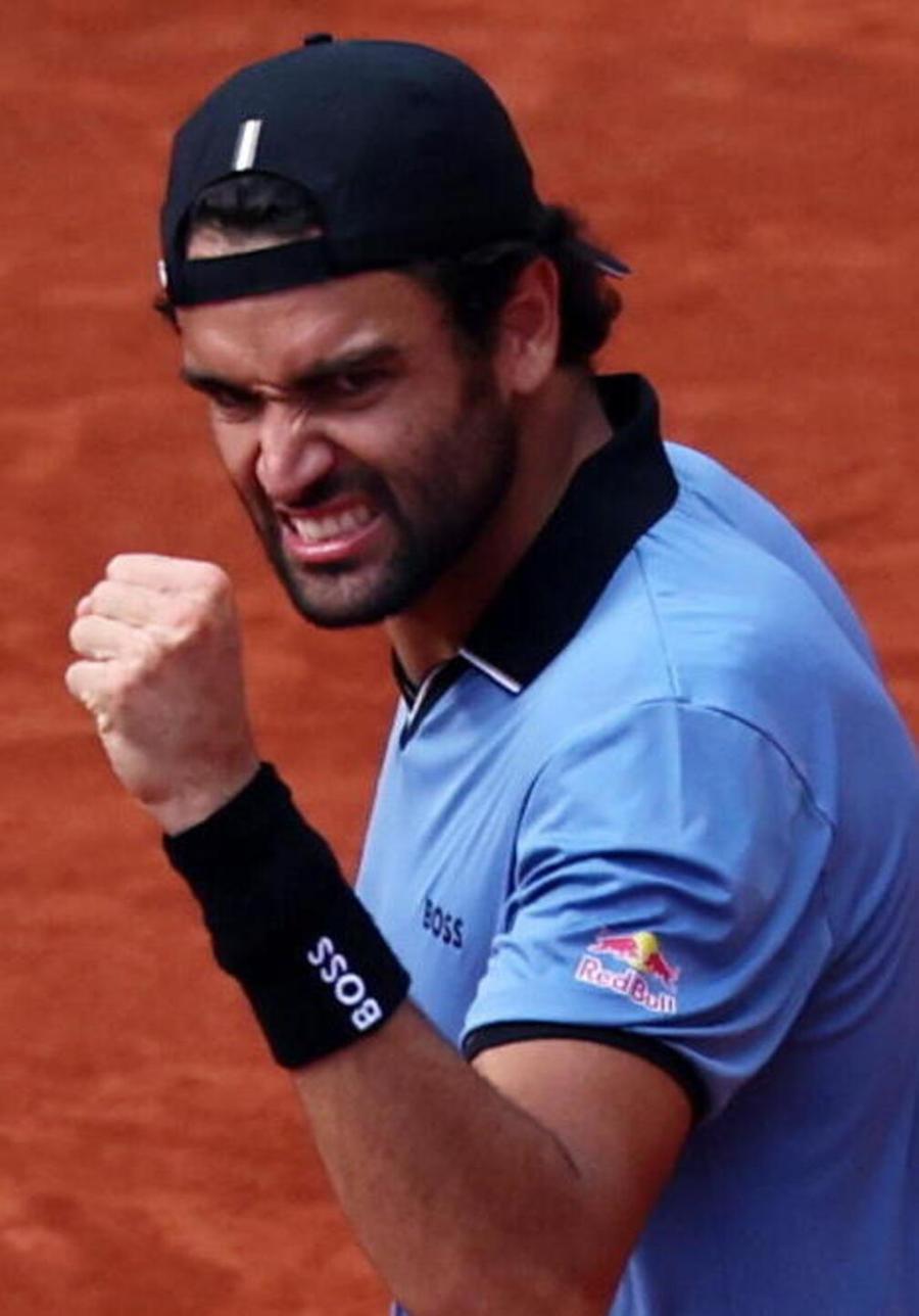 Uno show azzurro a Parigi
