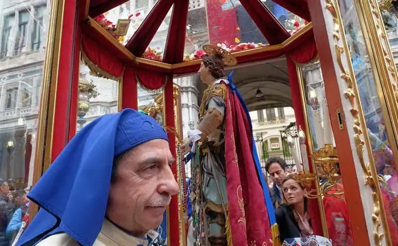 Sant'Efisio in processione (Archivio L'Unione Sarda)