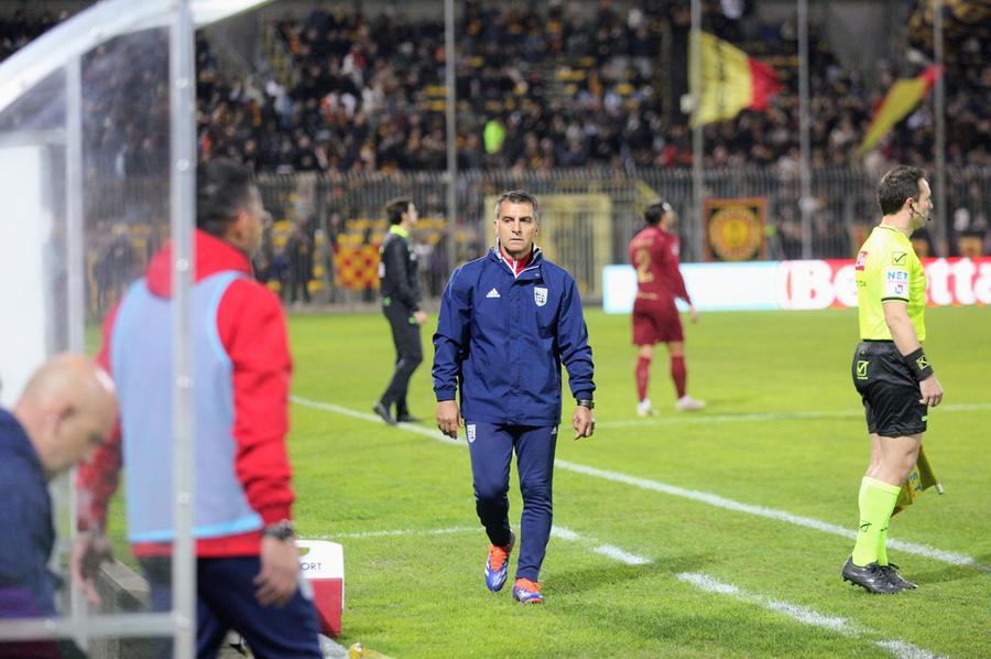 Torres sola al penultimo posto, la società riflette sull’allenatore