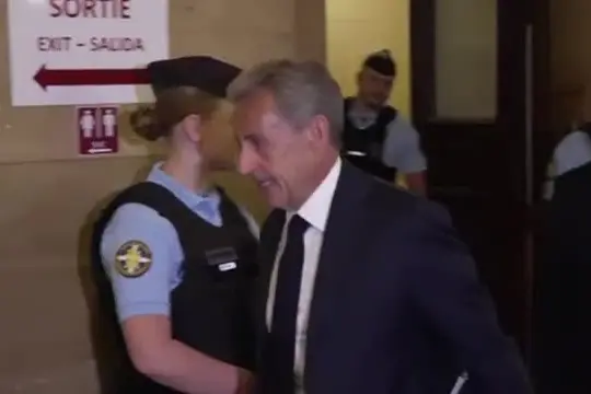 Sarkozy in tribunale, ultimo giorno processo d'appello su fondi libici