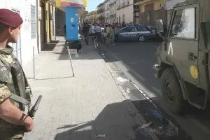 Militari impegnati nella guerra alla camorra